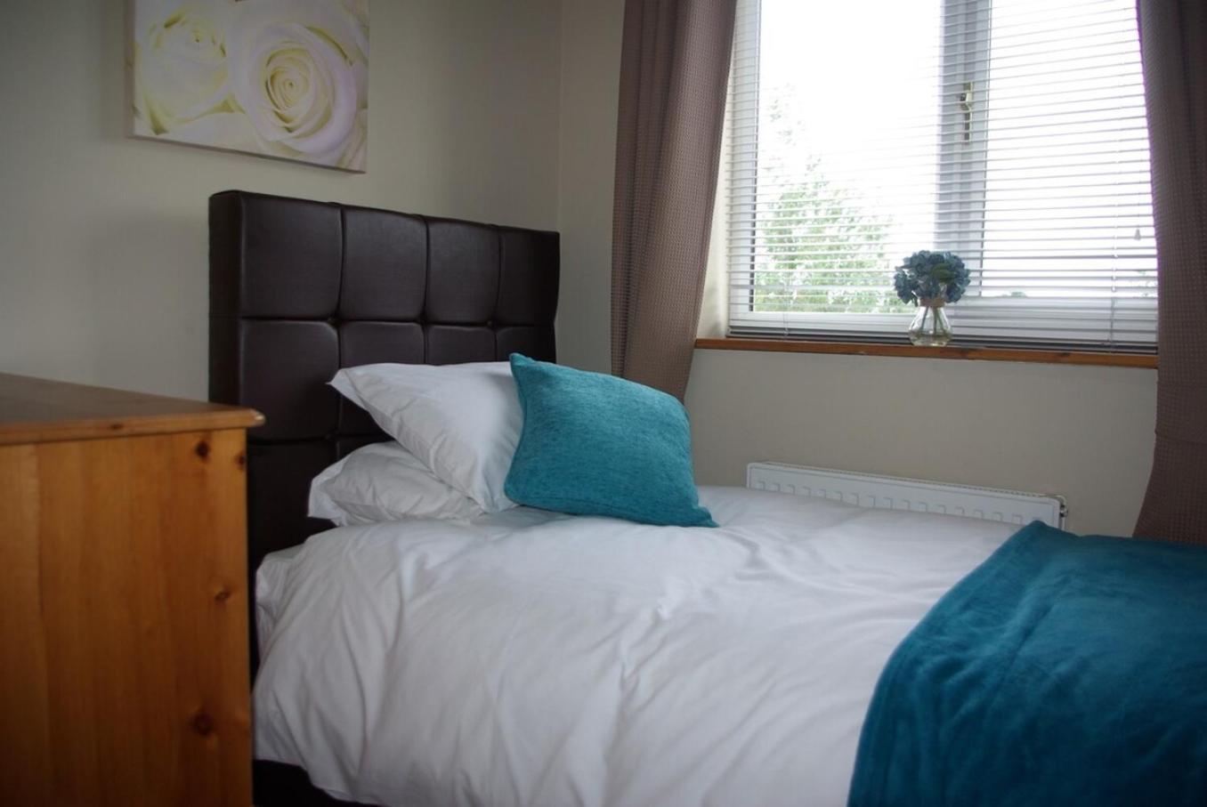 Portland Mews - 3 Bed Holiday Home By Premier Serviced Accommodation Leek Exteriör bild